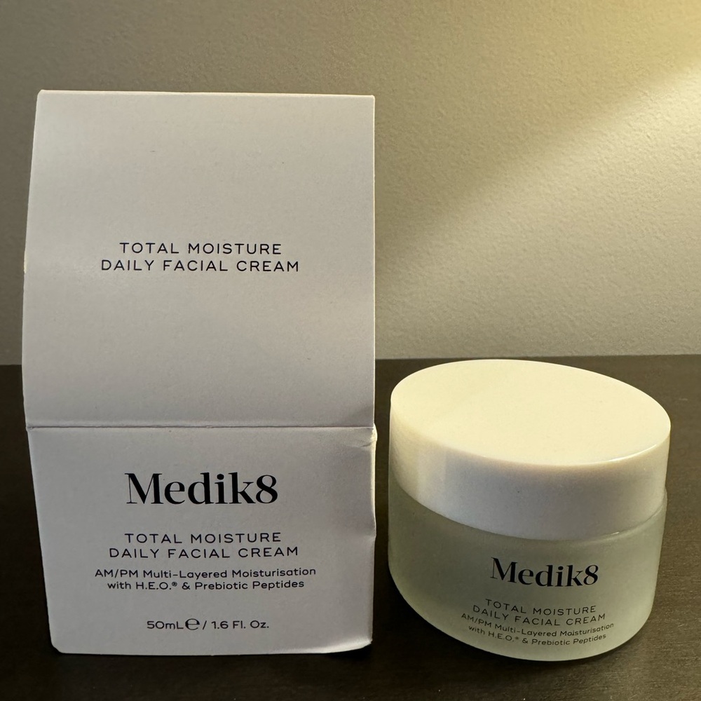 Medik8 Total Moisture Daily Face Cream 1.6 oz 50 ml Full Size NIB
